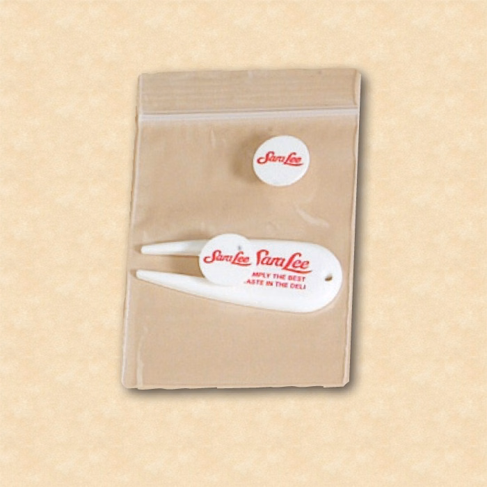 Divot Fixer Caddy Set w/ 2 Markers & 1 Divot Tool