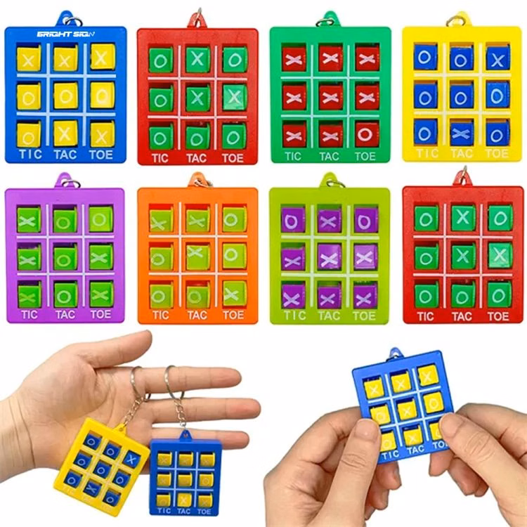 Tic-Tac-Toe Game Keychain Toy