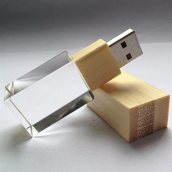 PCB USB Drive with Detachable Transparent-Wood Casing 1