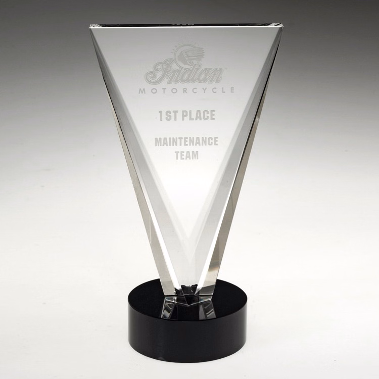 8" Triumph Crystal Award_D101CA