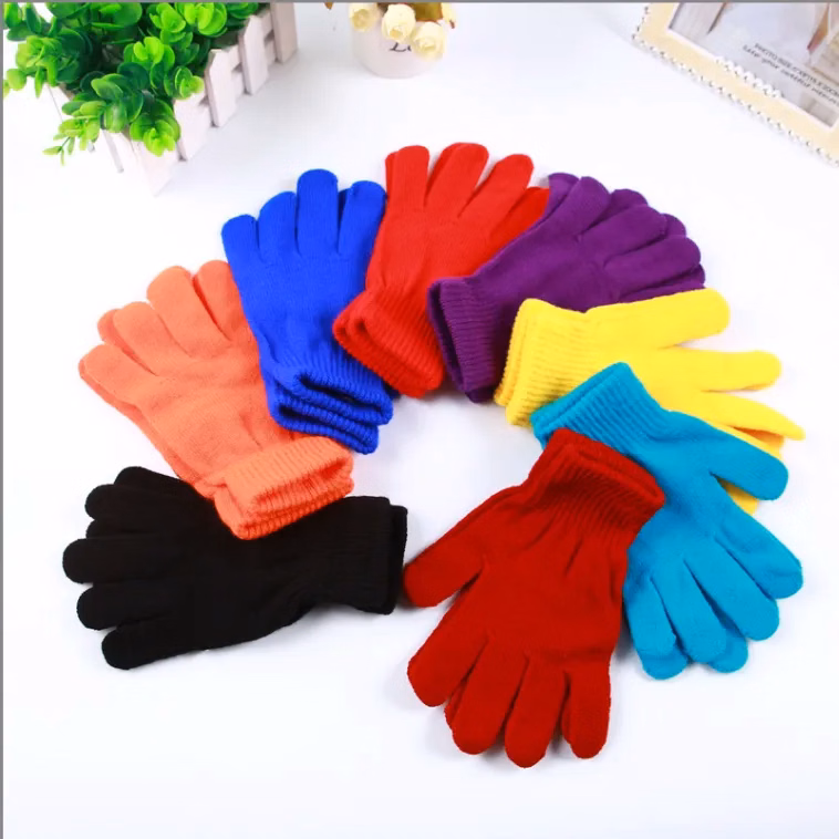 Customized Warm Knitted Gloves