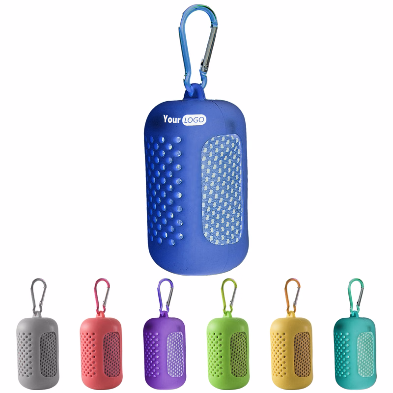 Polyester Cooling Towel In Ventilated Case For Outdoor Activities