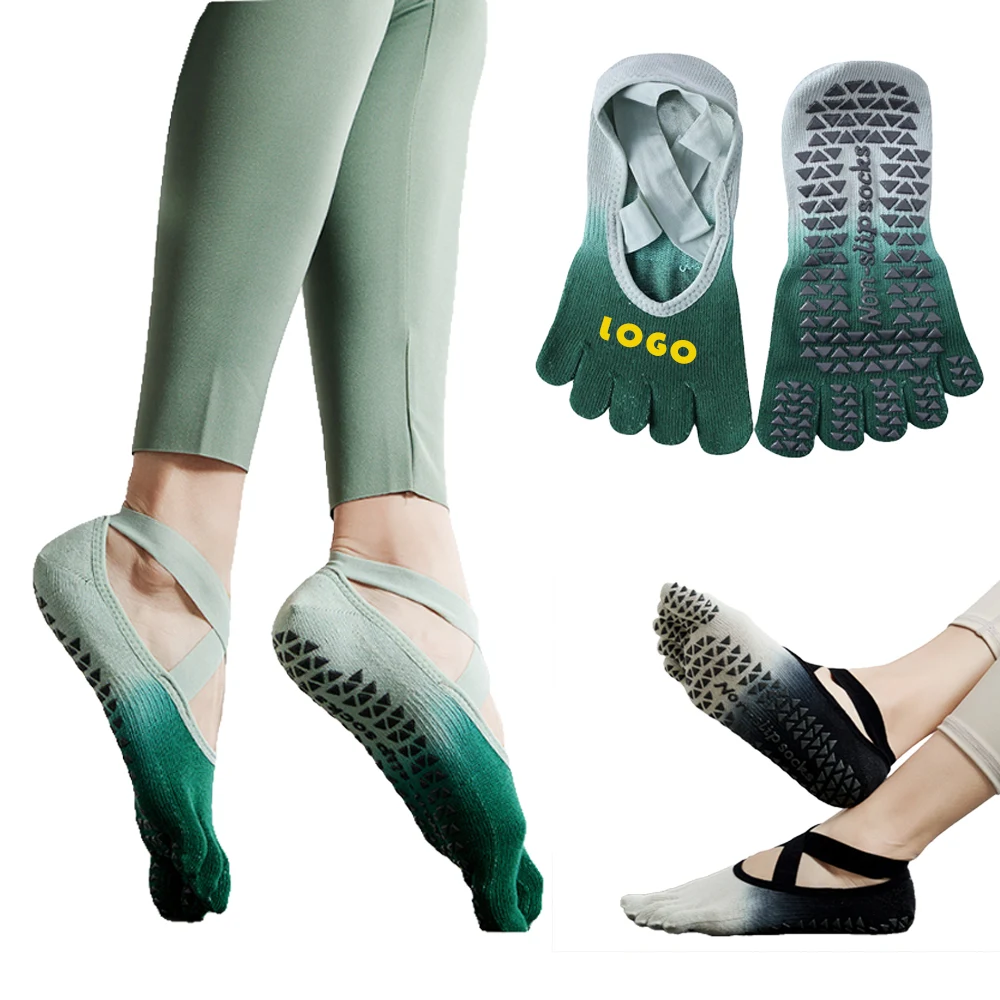 Gradient Strap Non-Slip Pilates Socks 1