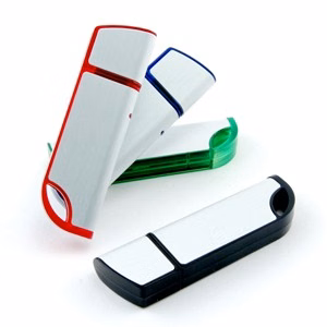 16GB Metal 500 Series