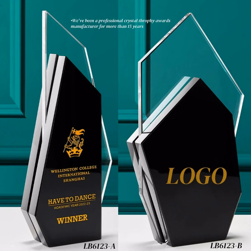 Winner Crystal Trophy Award Supplier
