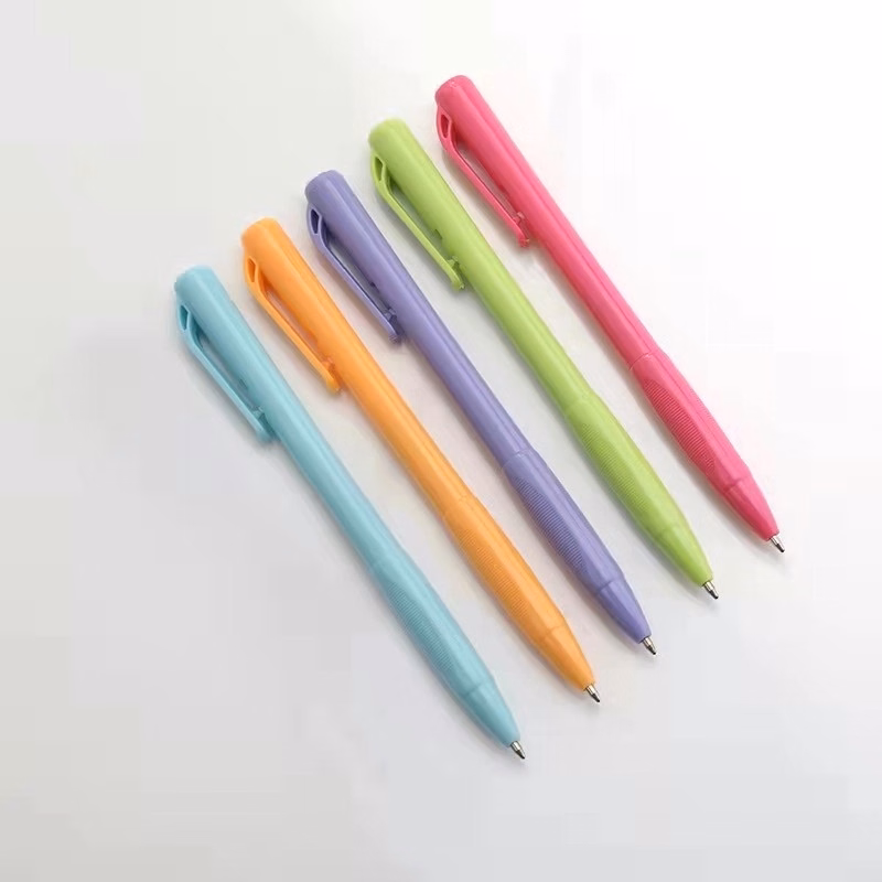 0.7mm ballpoint pen