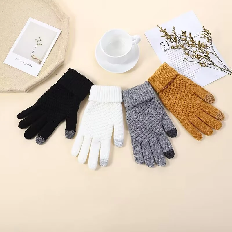 Winter Touchscreen Gloves 1