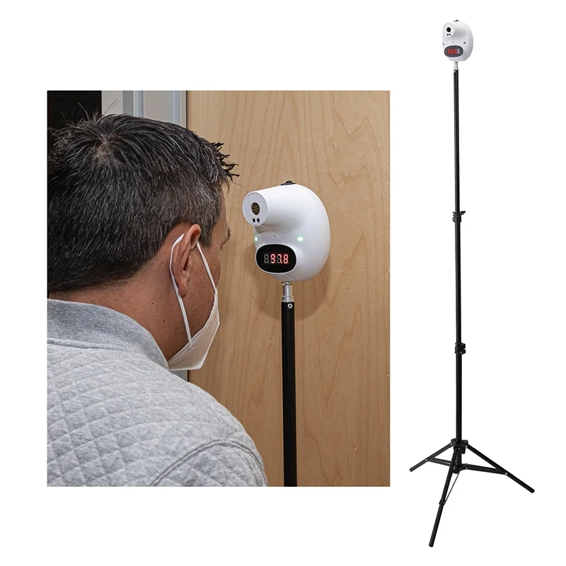 Eagle 5 ft. Collapsible Tripod Stand 1