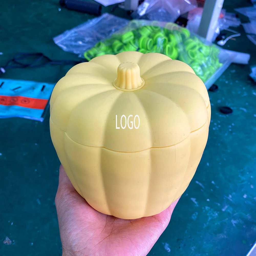 Ice Cube Maker Improved-Pumpkins Ice Bucket 1