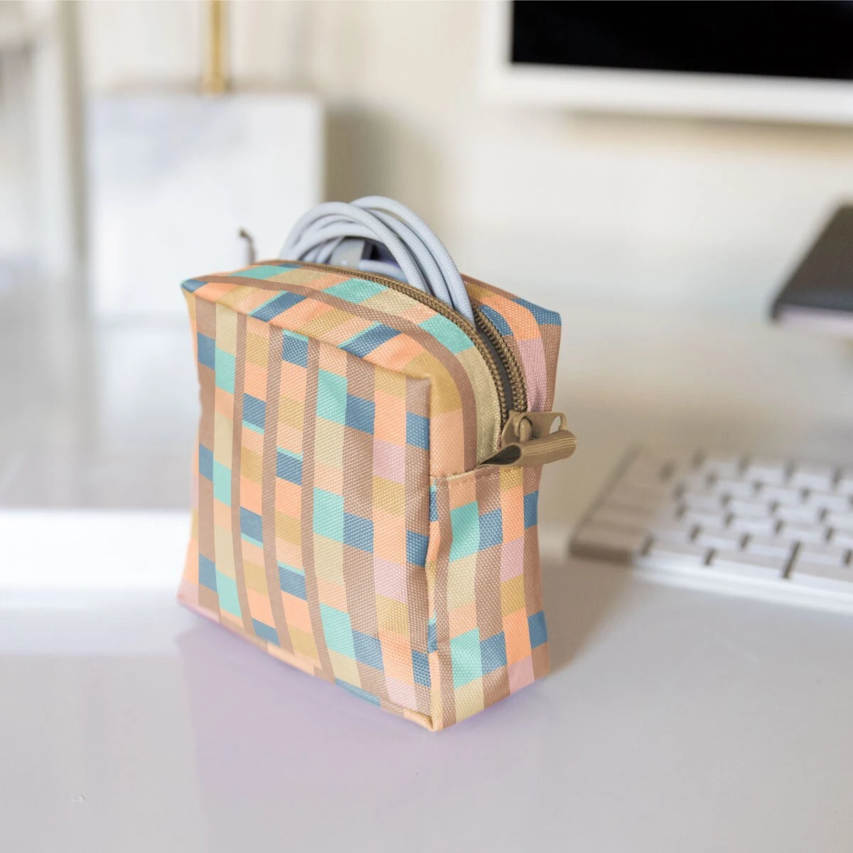 MOD POUCH - MEDIUM - 4CP POLY 1