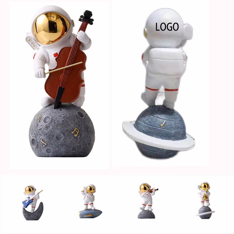 Astronaut Statue Ornament