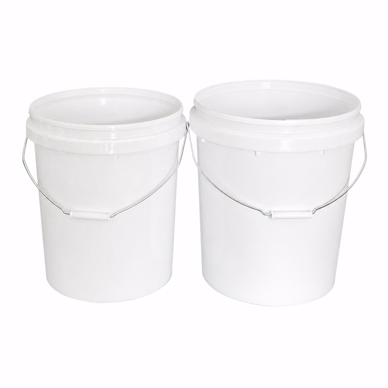 5 Gallon Plastic Bucket With Metal Handle