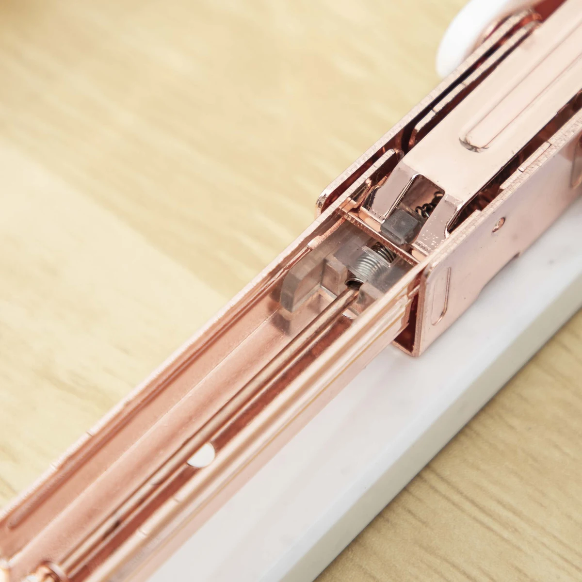 ClearStap Desktop Stapler 1