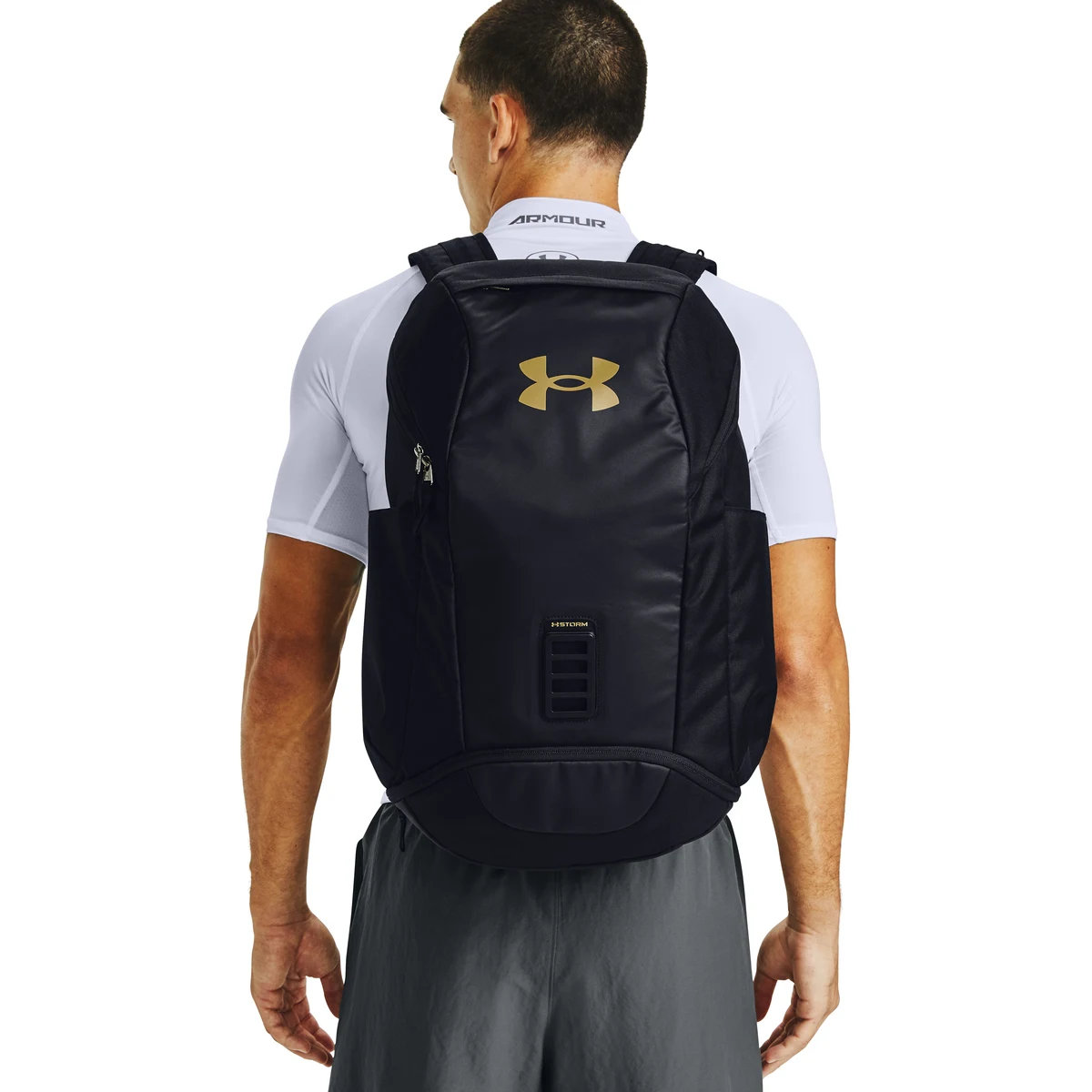 UA Contain Backpack 1