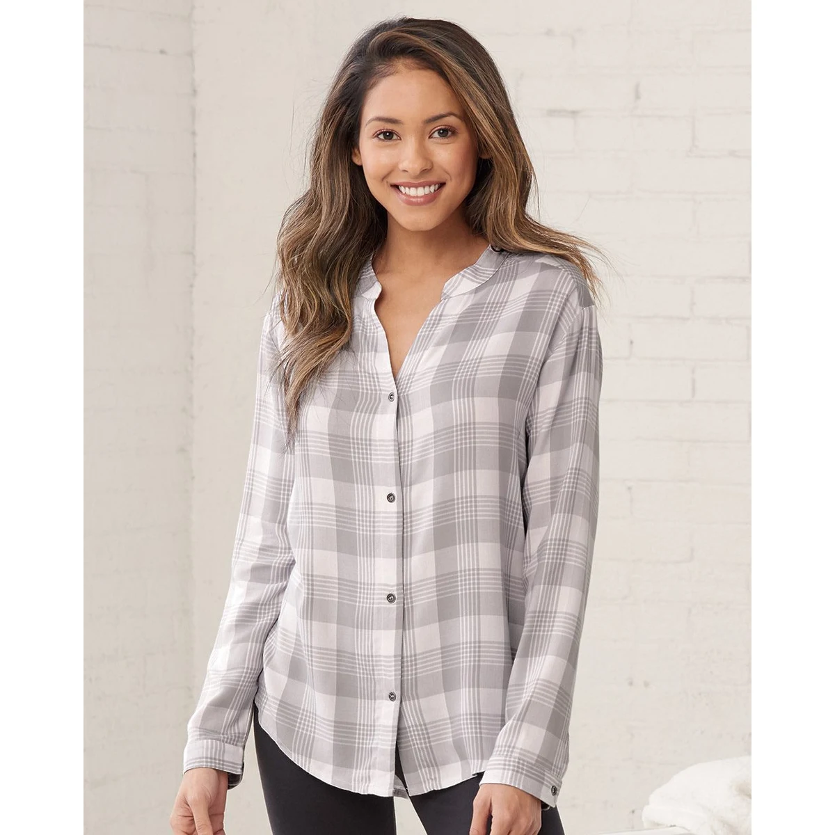 Women's Loungelite Button-Back Shirt - FL01 1