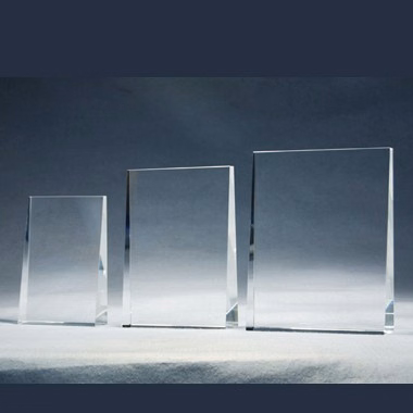 UpRight Standing Crystal Trophy - Medium