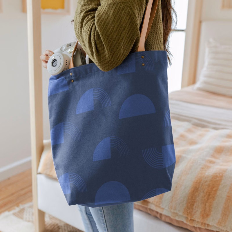 SHAMWOW - COLORED CANVAS WITH LEATHER HANDLES