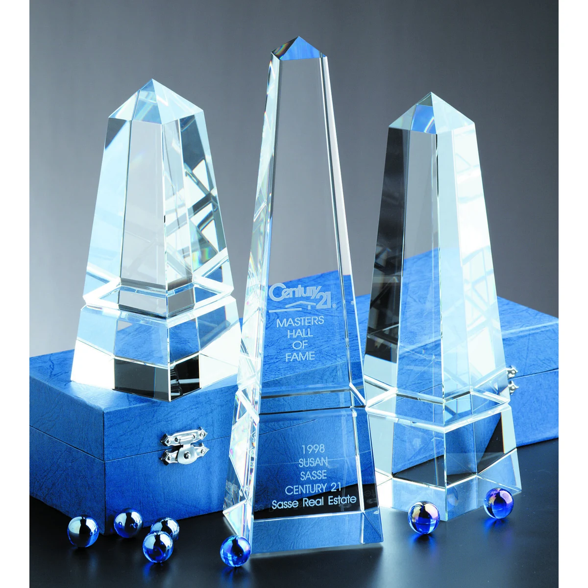 12" Crystal Grooved Obelisk Award 1