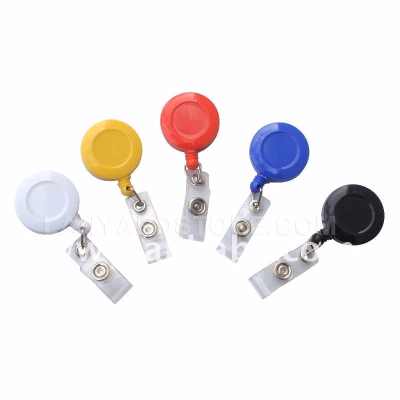 Round badge holder with rotating clip