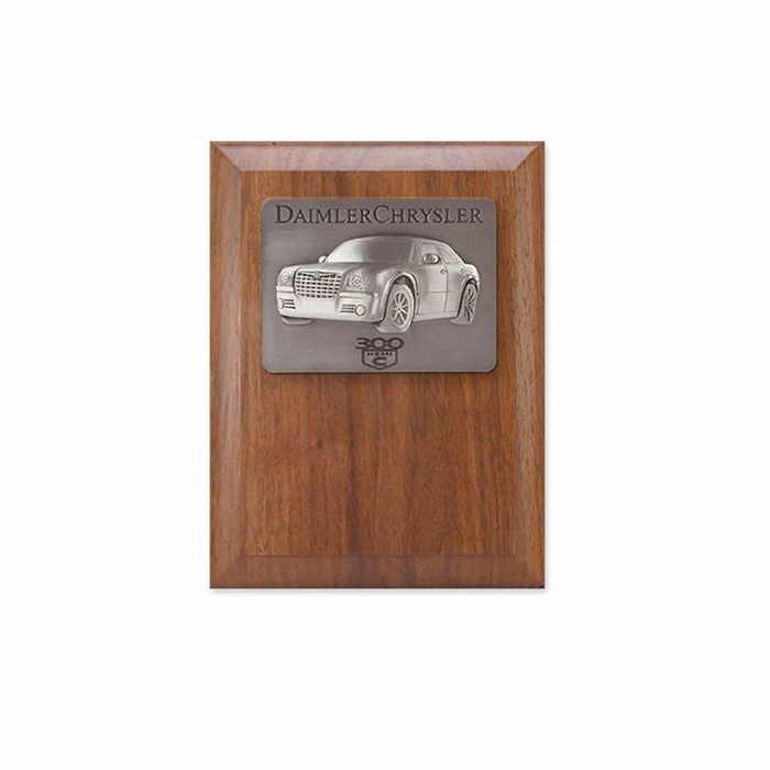 Walnut Wood Plaque w/Beveled Edges (7 x 9 in)