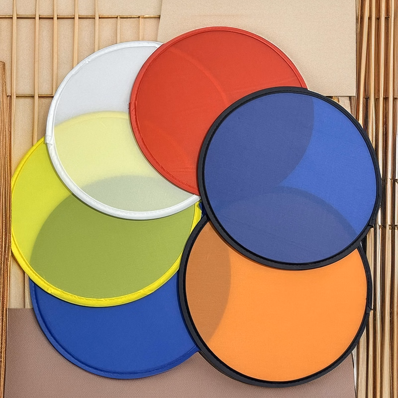 Folding Flyer Disc With Pouch