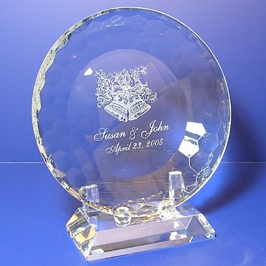 FACET PLATE CRYSTAL AWARD WITH BASE