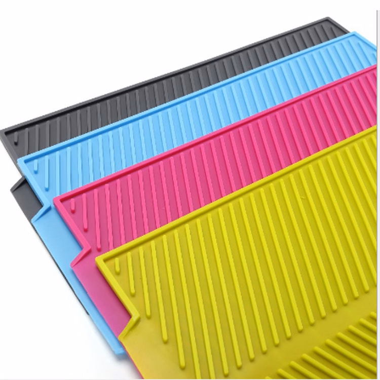 Non-Slip Silicone Grid Pot Holder