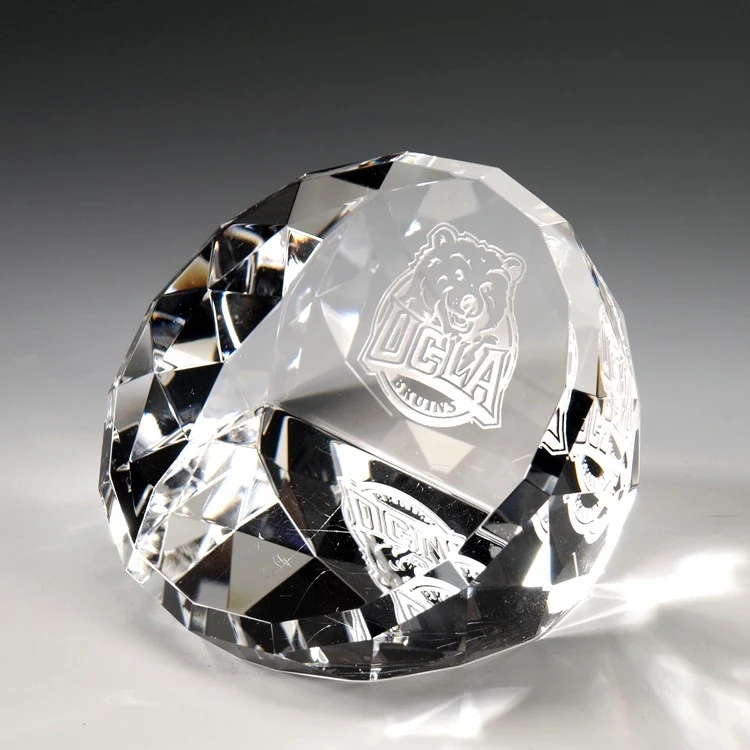 3" Standing Faceted Dome Paperweight 1