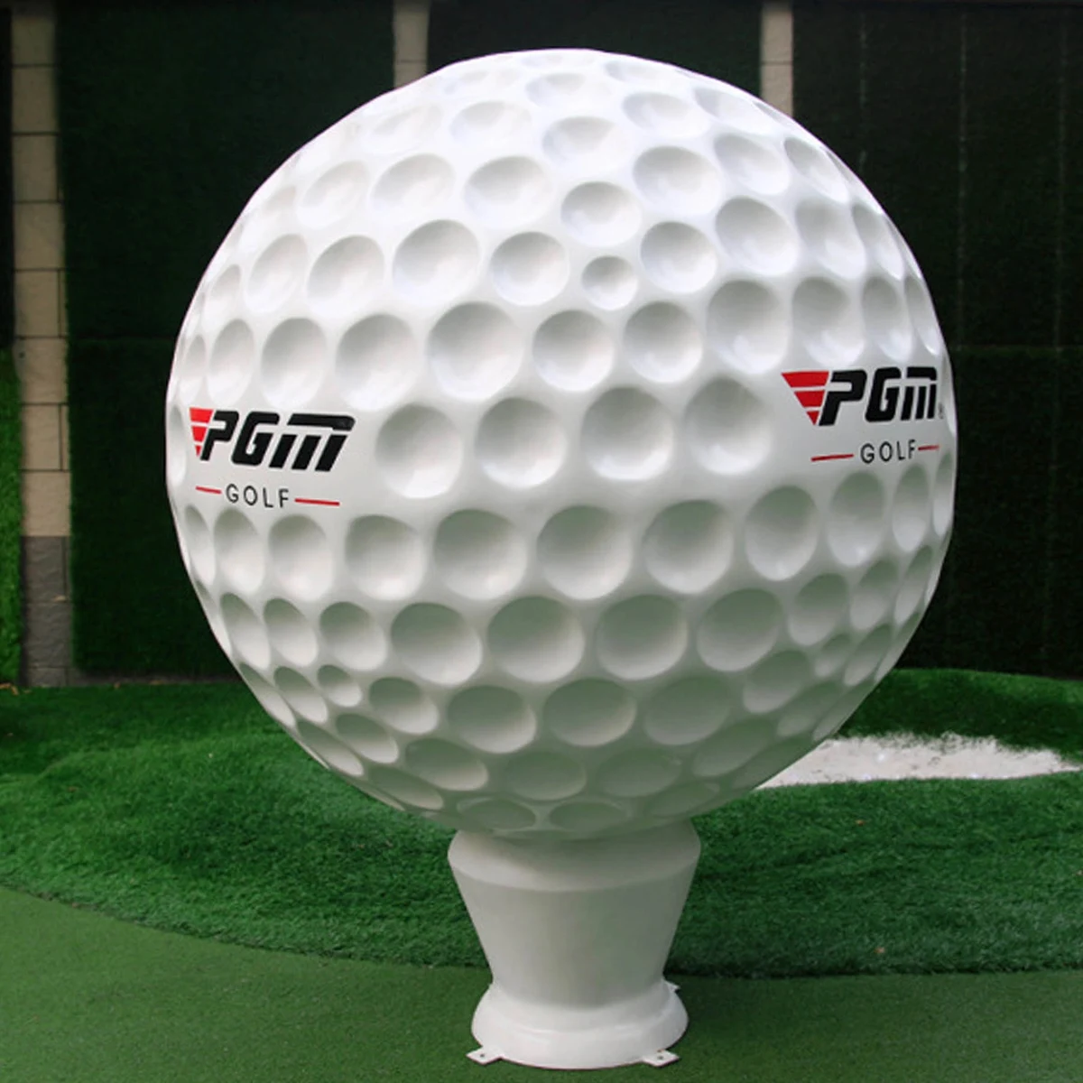 39.4" Diameter Oversized Golf Ball Statue 1