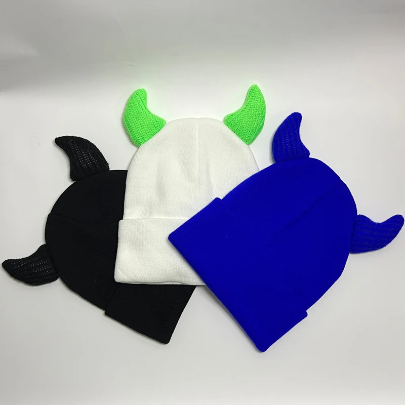 Bull horn knitted hat 1