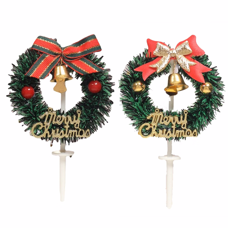 Merry Christmas Wreath Cake Picks