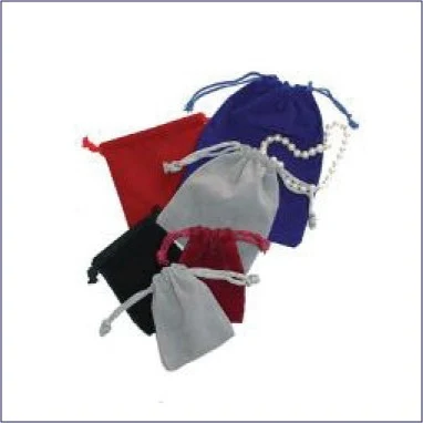 VELVETEEN POUCH W/DRAWSTRING. 1