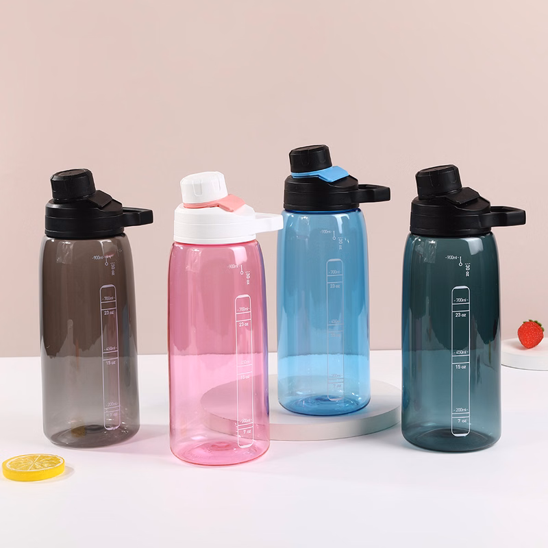 Large-capacity Tritan plastic water bottle