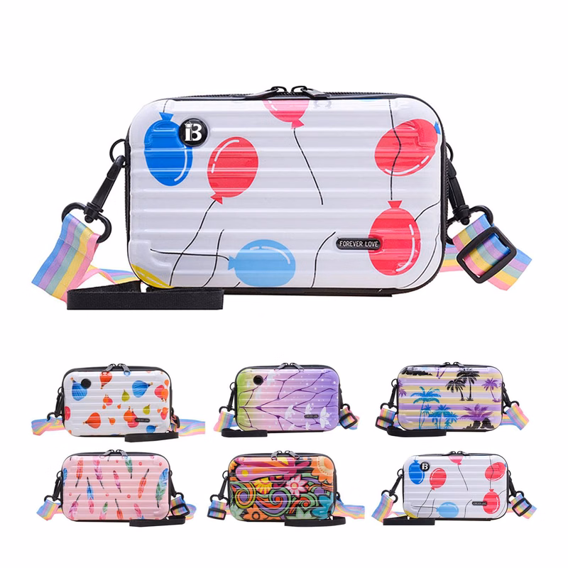 Fashion PVC Makeup Bag with Innovative Custom Design