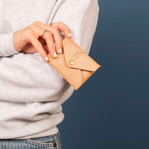 LEATHER ENVELOPE - SMALL