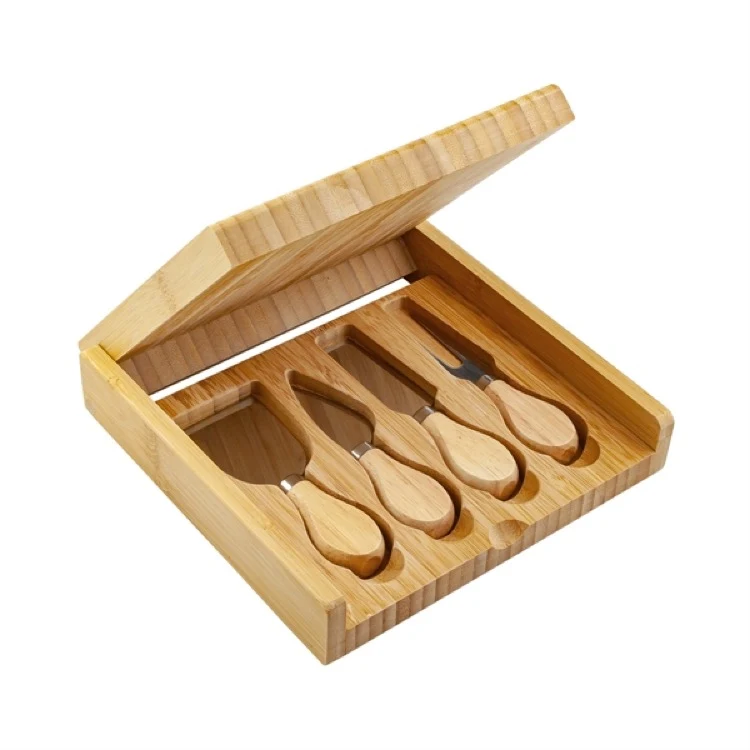 Delight Bamboo Cheese Set w/4 Tools 1