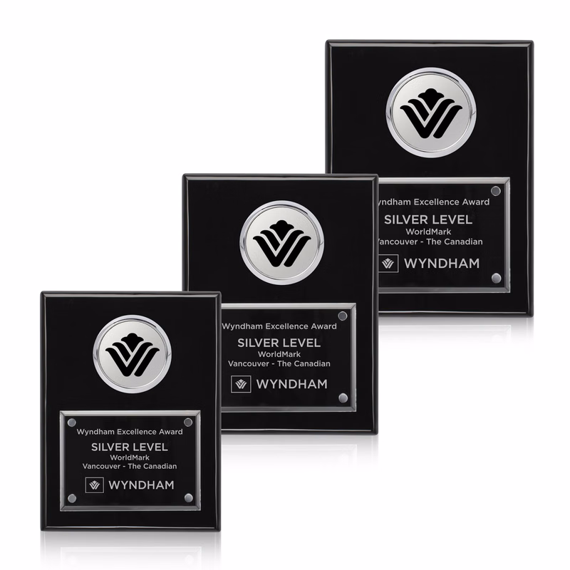 Jansenn Plaque - Black/Chrome