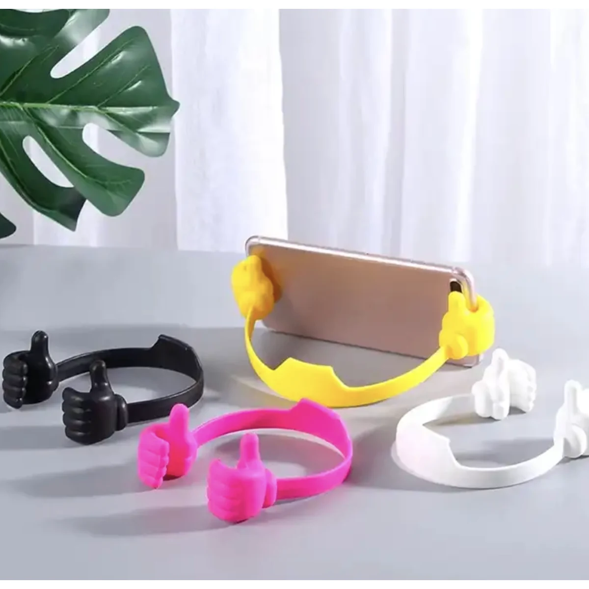 Thumb Phone Stand 1