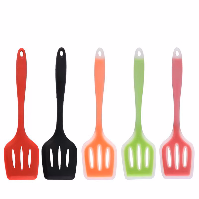 Kitchen Silicone Frying Shovel