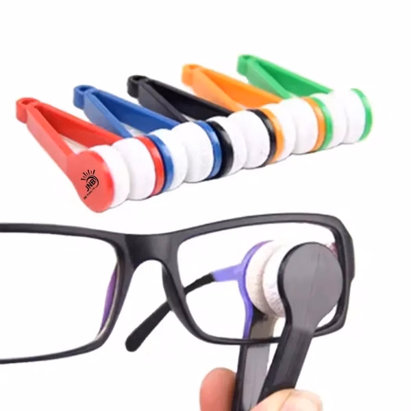 Handy Sunglasses Brush - Keep Your Shades Sparkling Clean