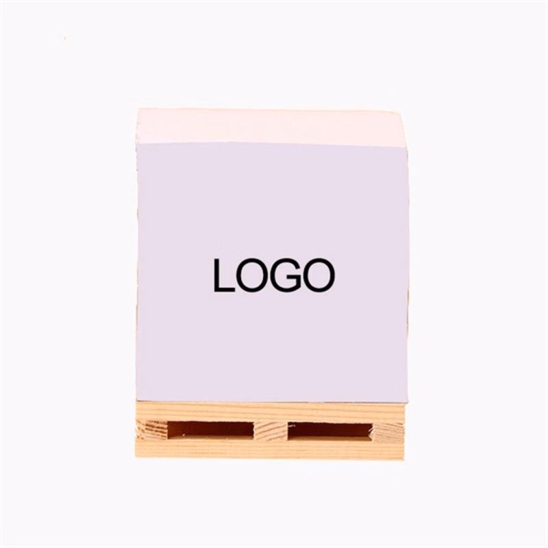 Sticky Note Cube with Wood Pallet