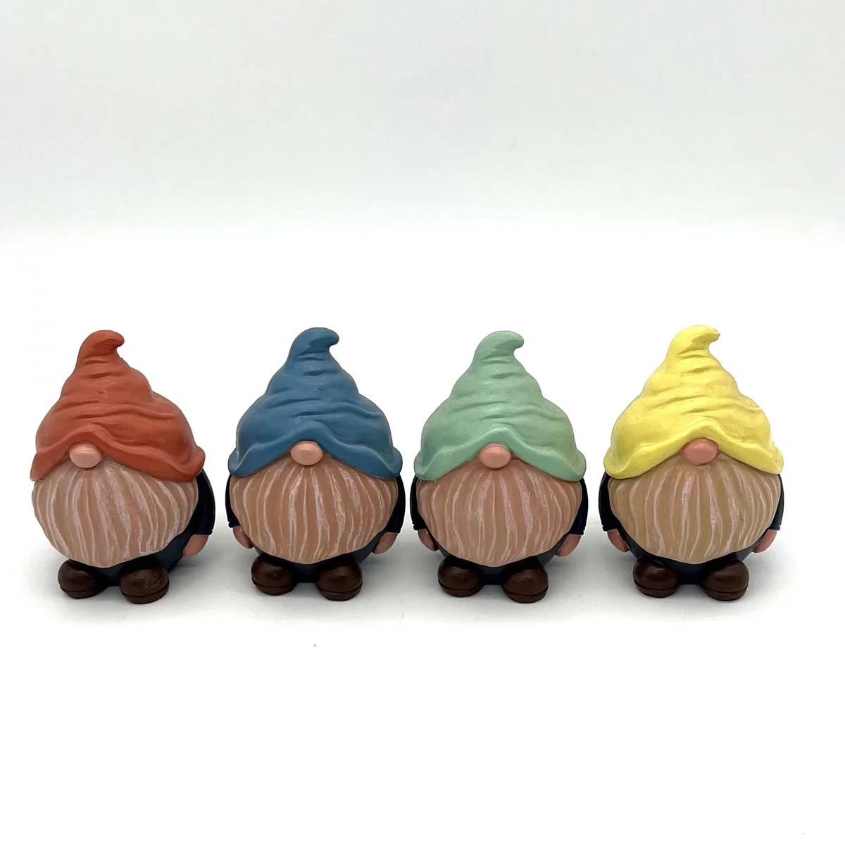 Cute dwarf ornaments 1