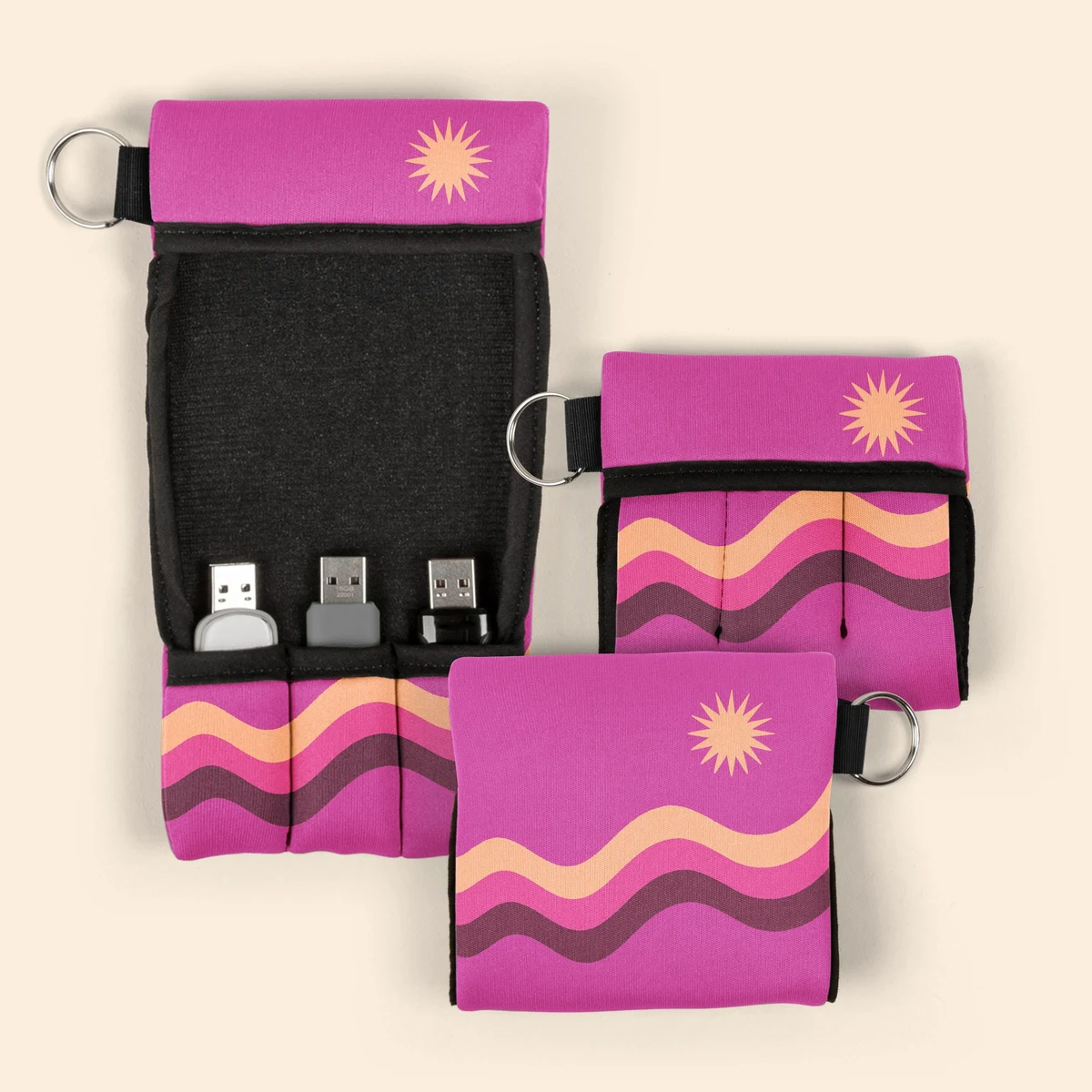TRIPLE USB HOLDER 1