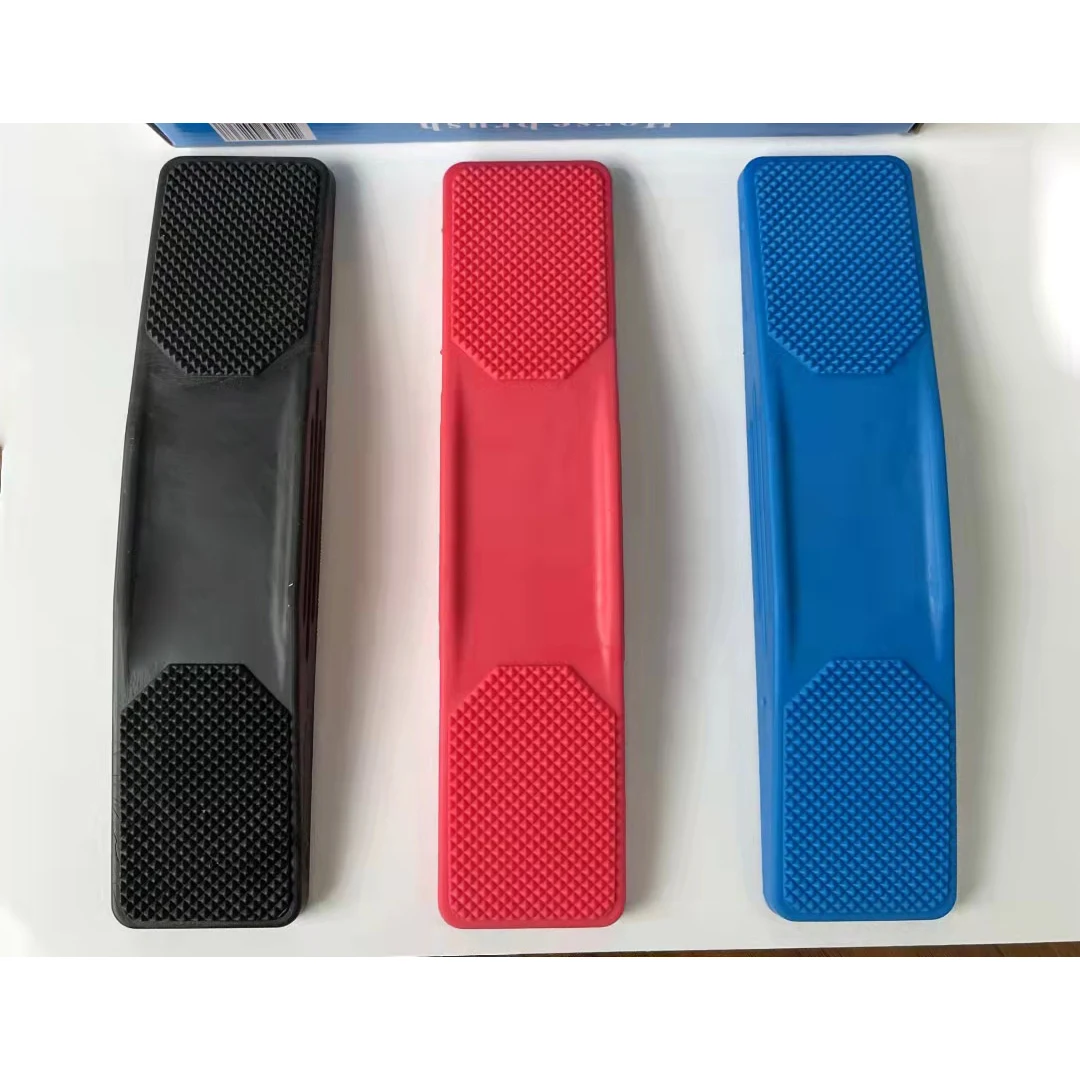 Horse Grooming Brush 1