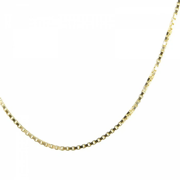 18" 10 Karat Gold Chain (Squared S) 1