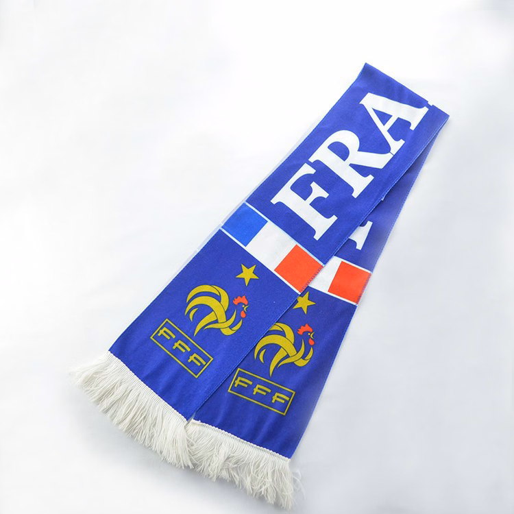 Extremely soft Fan scarf fashionable