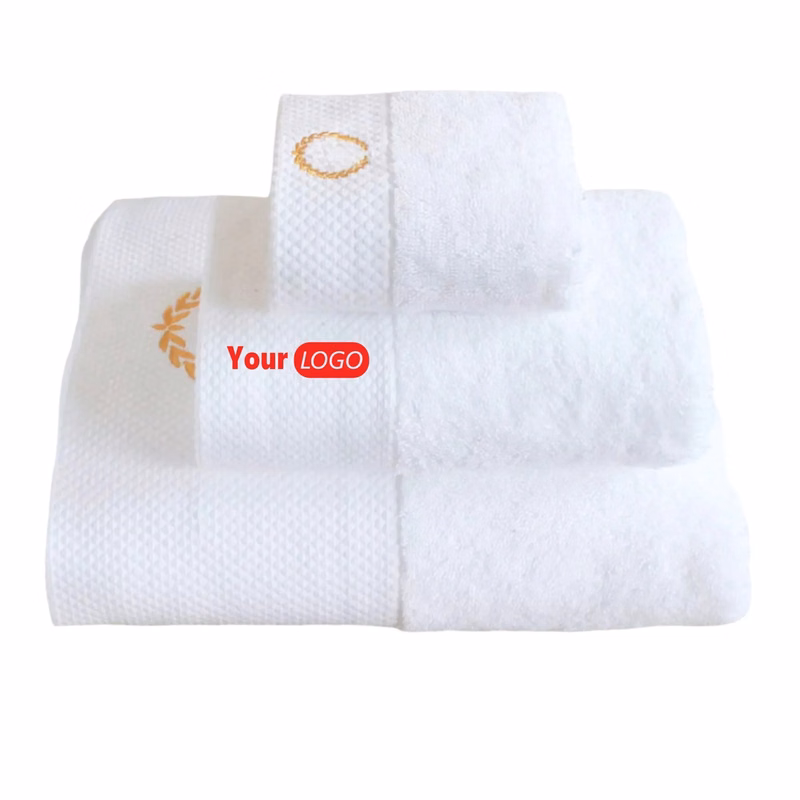 Low MOQ Embroidery Logo Basics Bath Towels 100% Cotton
