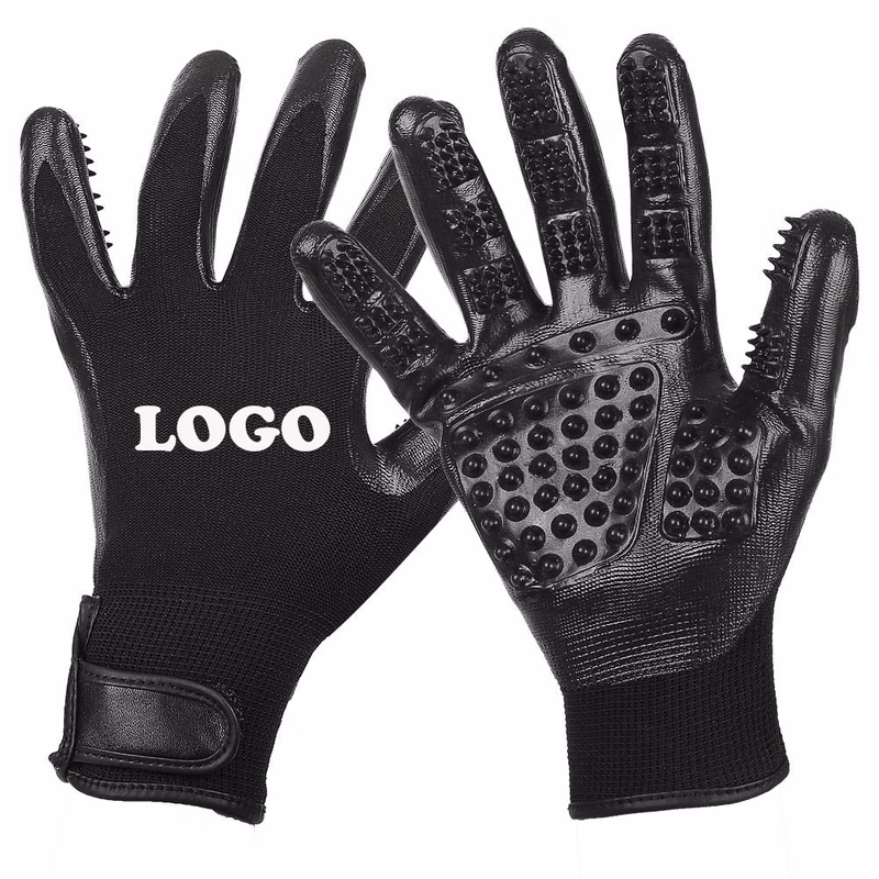 Pet Grooming Gloves Bathing & Brushes