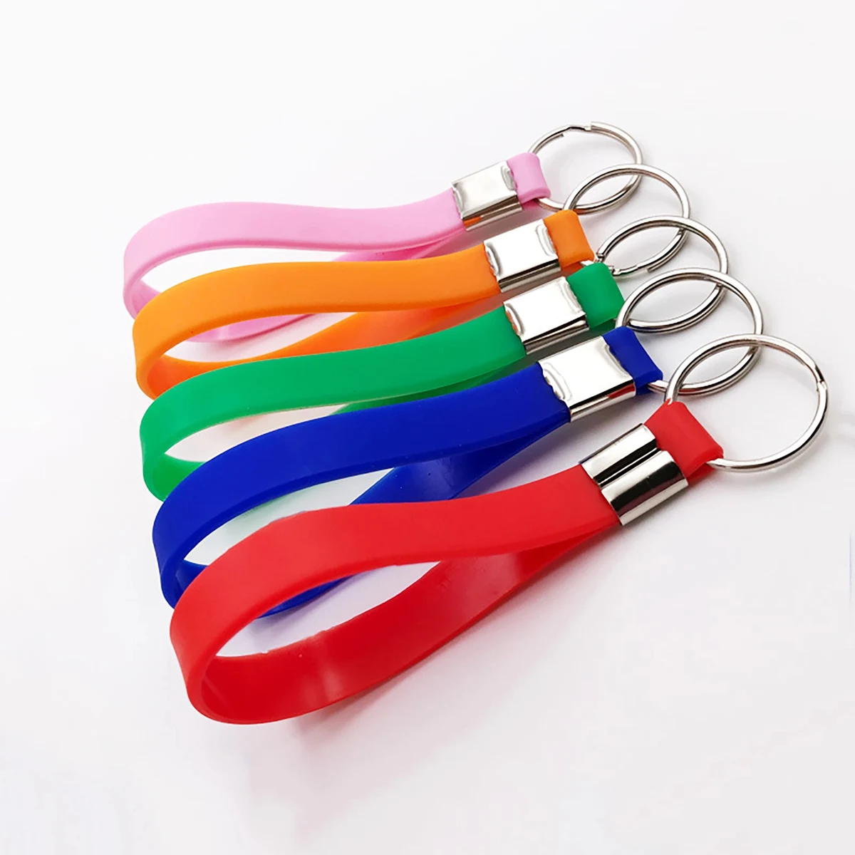 MOQ 100pcs Custom Silicone Key Chain 1