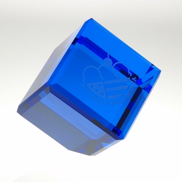 Crystal Blue Standing Cube Trophy, size: large